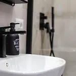 Cuore Urbano Montesanto 4* Νάπολη