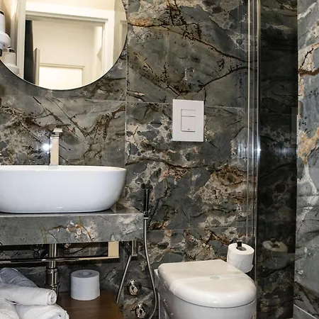 Cuore Urbano Montesanto 4*