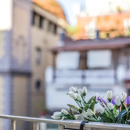 Cuore Urbano Montesanto ベッド・アンド・ブレックファスト 4*